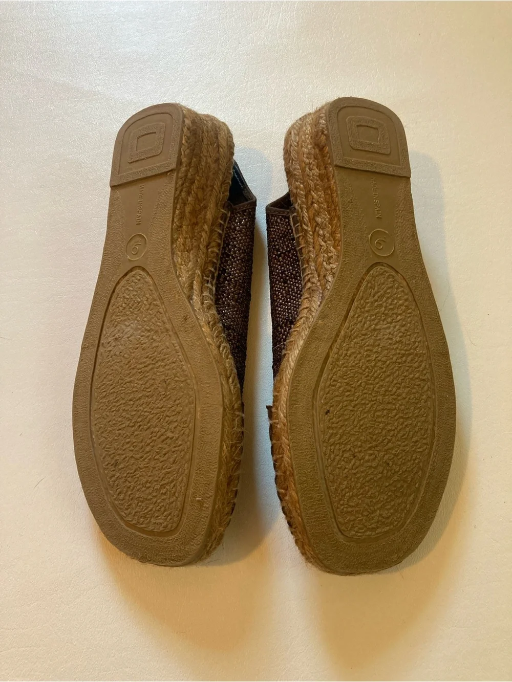 Vintage brown raffia Andre Assous slingback espadrilles